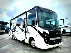 Camping-car E-N-T-E-G-R-A RV C-O-A-C-H VISION 27A modèle 2022 d'occasion en bon état, haute performance, 36 pieds de long, charge utile de 2000 kg, couleur foncée, à vendre - Product Image 6