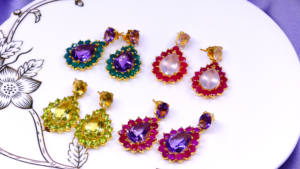 ต่างหูสุภาพสตรีสุดหรูพร้อมอัญมณี925เงินสเตอร์ลิงและอัญมณีเพอริโดสชุบทองที่น่าดึงดูดใจสำหรับงานแต่งงานและของขวัญ - Product Image 4