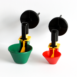 Equipo de sistema de bebedero automático de pollo Copa para beber + Codo de extensión Conexión de tuerca de ala Montaje de malla de alambre <span class=keywords><strong>Des</strong></span> Champs - Product Image 3