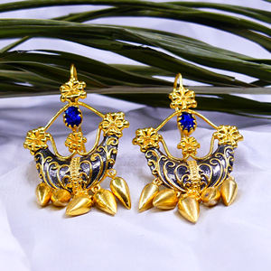 Boucles d'oreilles uniques élégantes et à la mode en argent sterling traditionnel plaqué or 925 avec pierres précieuses en kyanite - Product Image 4