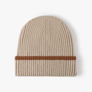 Gorro de invierno unisex personalizable tejido acrílico jacquard con logotipo de diseñador al por mayor Y2k fabricante - Product Image 4