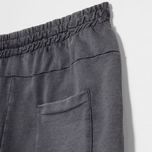 Short de sport en coton personnalisé pour hommes Short de survêtement en éponge confortable pour la course Vêtements de sport solides Sérigraphie écologique - Product Image 5