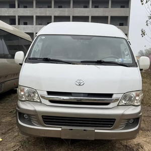 Occasion, haute qualité, pour Toyota Hiace Van, minibus 4 places, moteur diesel, norme Euro VI, transmission automatique, moteur turbo, intérieur cuir - Product Image 1