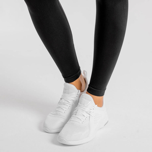 Leggings de yoga pour femmes de la meilleure qualité Pantalon de fitness entièrement personnalisable avec motif solide fabriqué au Pakistan - Product Image 6