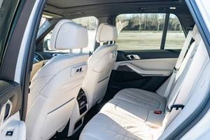 BMW X5 xDrive40i 2020, Motor Turbo de 6 Cilindros, Tracción en las Cuatro Ruedas, Blanco Mineral Metalizado, Sin Modificar - Product Image 4