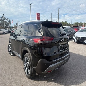 รถยนต์ SUV ปี 2023 รุ่น ROGER BLACK SL AWD ระบบขับเคลื่อนสี่ล้อแบบแปรผัน กำลัง 201 แรงม้า  สวยงาม ดูดี มีสไตล์ พร้อมขาย - Product Image 1