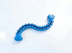Ledu Squeaky Treat Bone – Jouet à mâcher durable pour chien avec distributeur de friandises - Product Image 6