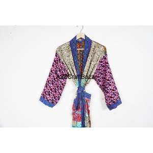 Kimono de Lujo Hecho a Mano Estilo Boho para Mujer, 100% Seda, Diseño de Patchwork, Cierre con Cordón, Largo Completo, Mangas Largas, Tejido - Product Image 2