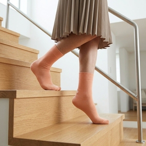 Calcetines de Compresión de Punto Sólido Color Durazno para Mujer, Cómodos y Ecológicos de Bambú para Uso Diario - Product Image 5