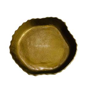 Nouveau stock de bols de service modernes en métal doré plats de plateau de nourriture pour restaurant et hôtel salade et nouvelle finition pour servir - Product Image 6