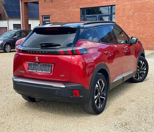 Disponible en stock, occasion et neuf, Peugeot 2008 SUV 2025, faible kilométrage, prêt à la livraison - Product Image 5