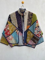 Veste matelassée Boho Hippie pour femmes au prix de gros, block à la main, design Kantha vintage, style indien, en coton rempli