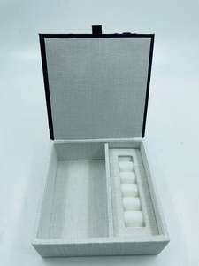 Boîte à bijoux unique en coton fait main avec un design de peau d'animal, brodée à la main, couleur personnalisée, logo promotionnel - Product Image 3