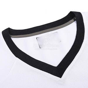 Maillot de football américain haute performance avec matériau extensible Maillot de football américain fabriqué au Pakistan - Product Image 3