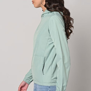 Chaquetas cortavientos con bolsillos delanteros y cremallera para Mujer | Chaquetas a prueba de viento para deportes al aire libre para correr senderismo de alta calidad para mujer - Product Image 3