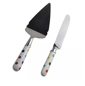 Ensemble de couverts faits à la main, forgés à la main, de haute qualité, ensemble de couverts modernes en métal, élégant pour la décoration de la maison, de l'hôtel, à prix avantageux - Product Image 2