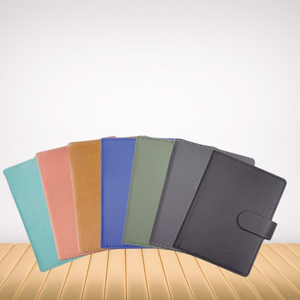 Porte-passeport en cuir RFID de qualité supérieure Portefeuille de voyage élégant, durable et prêt pour le voyage et cadeau parfait pour les Jetsetters - Product Image 1