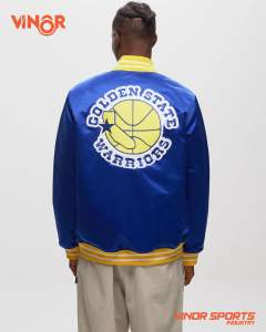 แจ็กเก็ตเบสบอลชายเสื้อแจ็กเก็ตทีมเบสบอลผ้ากำมะหยี่ทรงหลวมดีไซน์ใหม่ - Product Image 6