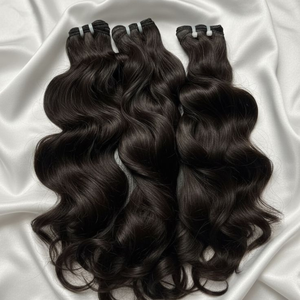 ผมต่ออินเดียแท้แบบเรมี่ ไม่ผ่านการแปรรูป แบบธรรมชาติ ลอนตรง หยิก สำหรับต่อผมแบบมัด ขายส่ง - Product Image 1