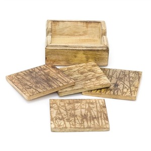 Sous-verres en bois faits à la main pour la gravure en bois de manguier noyer Exportateur de conception personnalisée de l'Inde avec sous-verres en noyer d'exportation - Product Image 2