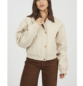 เสื้อแจ็คเก็ตวาร์ซิตี้ผู้หญิง ODM ทรงปกติ แฟชั่นติดกระดุมเต็มตัว สำหรับชุดยูนิฟอร์มสำนักงานและวิทยาลัย ผ้าฝ้ายแคนวาส ทรงบอมเบอร์ - Product Image 4
