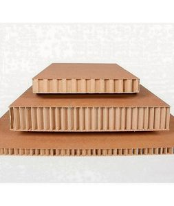 Feuilles de carton ondulé en nid d'abeille en papier kraft à haute rigidité personnalisables pour l'impression offset sur les étiquettes et les sacs d'expédition - Product Image 1