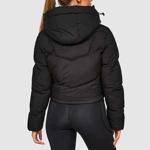 Chaqueta acolchada corta para mujer, color negro sólido, para uso prolongado en invierno, cálida, a prueba de viento, con cierre de cremallera. - Product Image 4