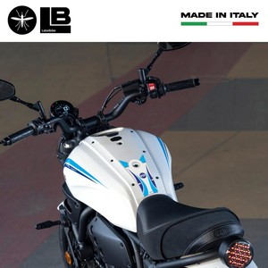 Adesivo 3D Personalizzato per Protezione Serbatoio Moto Yamaha XSR700 Historic White 2022 Design Logo - Product Image 3