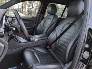 Mercedes-Benz GLC AMG 43 AWD 4MATIC 2017 Usado en Buen Estado - Product Image 3