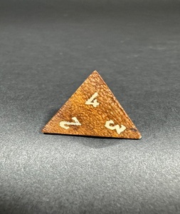 Caja de dados DND de madera ecológica personalizada 2024 para accesorios de fiesta de juguetes de barra de juego de Fsinternational - Product Image 2