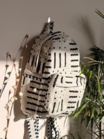 Sac à dos de voyage léger de luxe en coton biologique matelassé patchwork avec doublure, motif floral, détails cousus main, fermeture éclair
