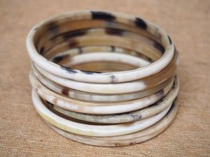 KNOW BANGLES PULSERAS BUFFALO HORN MODERNOS y pulseras Venta al por mayor Nueva pulsera artesanal de moda - Product Image 2