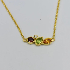 สร้อยคอแบบวินเทจชุบทองคำขาว 14K เงินแท้ S925 ปรับแต่งได้ คลาสสิก ประดับเพอริดอต แกรนเนต ซิทริน สำหรับทุกเพศ OEM ODM - Product Image 1
