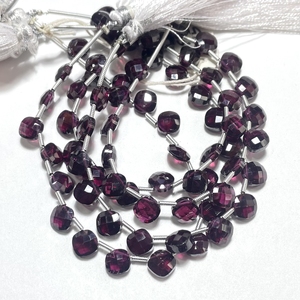 Perles Briolette en forme de coussin à facettes en gros Pierre fantaisie rouge naturelle 6.5-7.5MM Perceuse latérale en vrac - Product Image 3