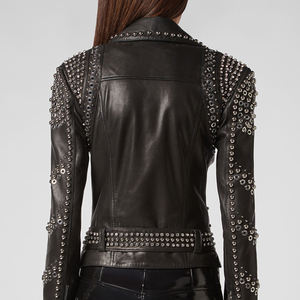 Chaqueta de Cuero de Moda con Tachuelas y Estampado para Mujer, Diseño Más Reciente, Transpirable, Estilo Motero, Invierno, Logotipo Personalizado - Product Image 4