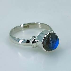 925 Sterling Silver Handmade <b>Ring</b> with <b>Labradorite</b> Boho Style November Birthstone Oval Cut Diamond Perfect Gift for Her Birthday - Product Image 2