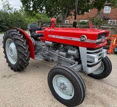 MF135รถแทรกเตอร์แมสซีย์เฟอร์กูสันมือสอง4WD ราคาไม่แพงและสมรรถนะเครื่องยนต์ยาวนานสำหรับใช้ในฟาร์มทั้งหมด - Product Image 3