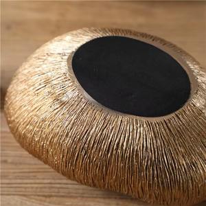 Jarrón de Metal de Diseño Único para Decoración de Restaurantes, Hoteles y Habitaciones, Centro de Mesa, Estilo Interior de Lujo y Exhibición - Product Image 4