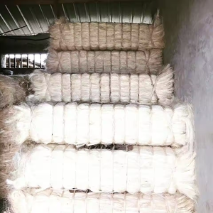 Fibra de Sisal gruesa y fuerte diseñada para aplicaciones industriales, remolque de aparejos y cargas de seguridad en entornos exteriores hostiles - Product Image 1