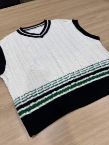 Chaleco de Lana Unisex de Invierno con Cuello en V, Diseño Casual, Tejido Transpirable, Logotipo Personalizable - Product Image 5