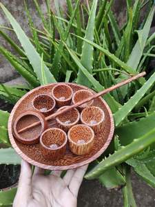 Tasse à thé en bois de coco artisanale vietnamienne, accessoire de cuisine exquis, verres écologiques naturels, parfait pour le thé - Product Image 3