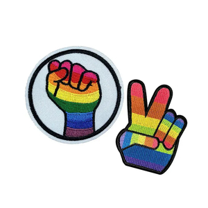 Prix usine personnalisé brodé main forme crochet et boucle Sport Patch fer sergé tissu pour robes forme de fleur - Product Image 1