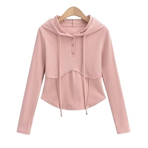 เสื้อครอปแขนยาวมีฮู้ดสำหรับผู้หญิงเสื้อครอปสตรีผ้าฝ้ายโลโก้ออกแบบได้ตามต้องการ - Product Image 1