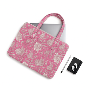 Funda para portátil hecha a mano India acolchada para estampado Floral Rosa elegante tela de algodón suave cierre de cremallera ligera amigable para viajes - Product Image 1