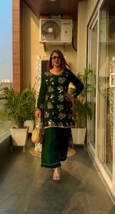 ชุดปาร์ตี้ชุดท่อนบนและล่างสำหรับนักออกแบบ - Product Image 4