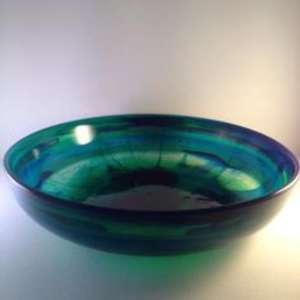 Bol en résine fait à la main avec galaxy swirl art parfait pour les collectionneurs amateurs d'art moderne et de décoration intérieure créative - Product Image 2