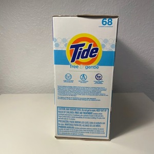 Lessive en poudre Ultra Cleaning Tide, sans parfum, douce et hypoallergénique, efficace contre les taches - Product Image 1