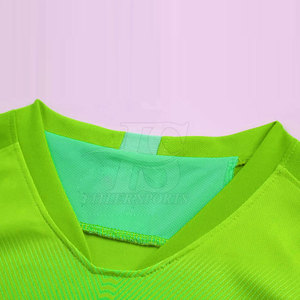 Factory Made Customized Soccer Uniform Kit with Short Sleeves Breathable Fabric Latest Design - Product Image 2
