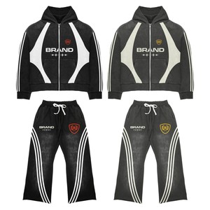 Chándales estampados de diseño personalizado de manga larga de color gris de fabricante de ropa personalizada para chándales con cierre de cremallera para hombre - Product Image 1