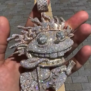 จี้ตัวการ์ตูนคริสเตียนเย็นแบบกำหนดเอง | ปาร์ตี้เครื่องประดับฮิปฮอปโมอิสซานไนท์ | ได้รับการรับรองจาก GRA unisex 925เคลือบ - Product Image 1